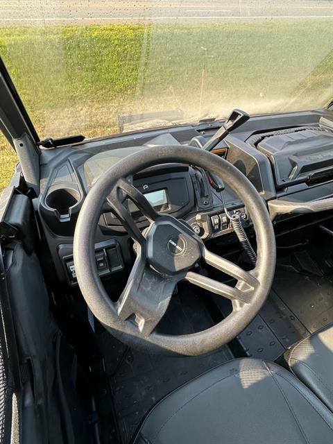 2021 Can-Am Defender MAX XT HD10 in Iron Mountain, Michigan - Photo 6