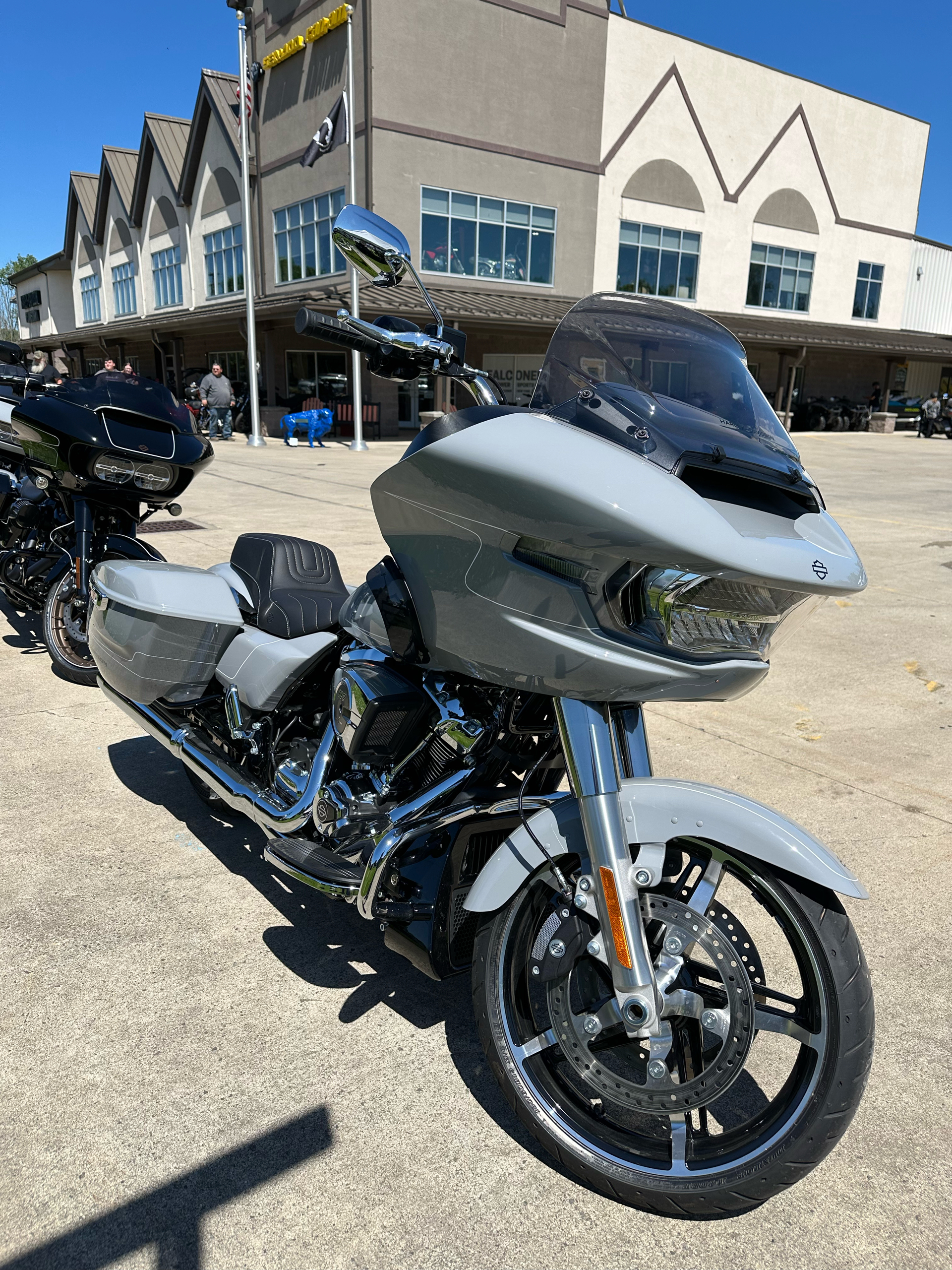 2024 Harley-Davidson Road Glide® in Falconer, New York - Photo 2