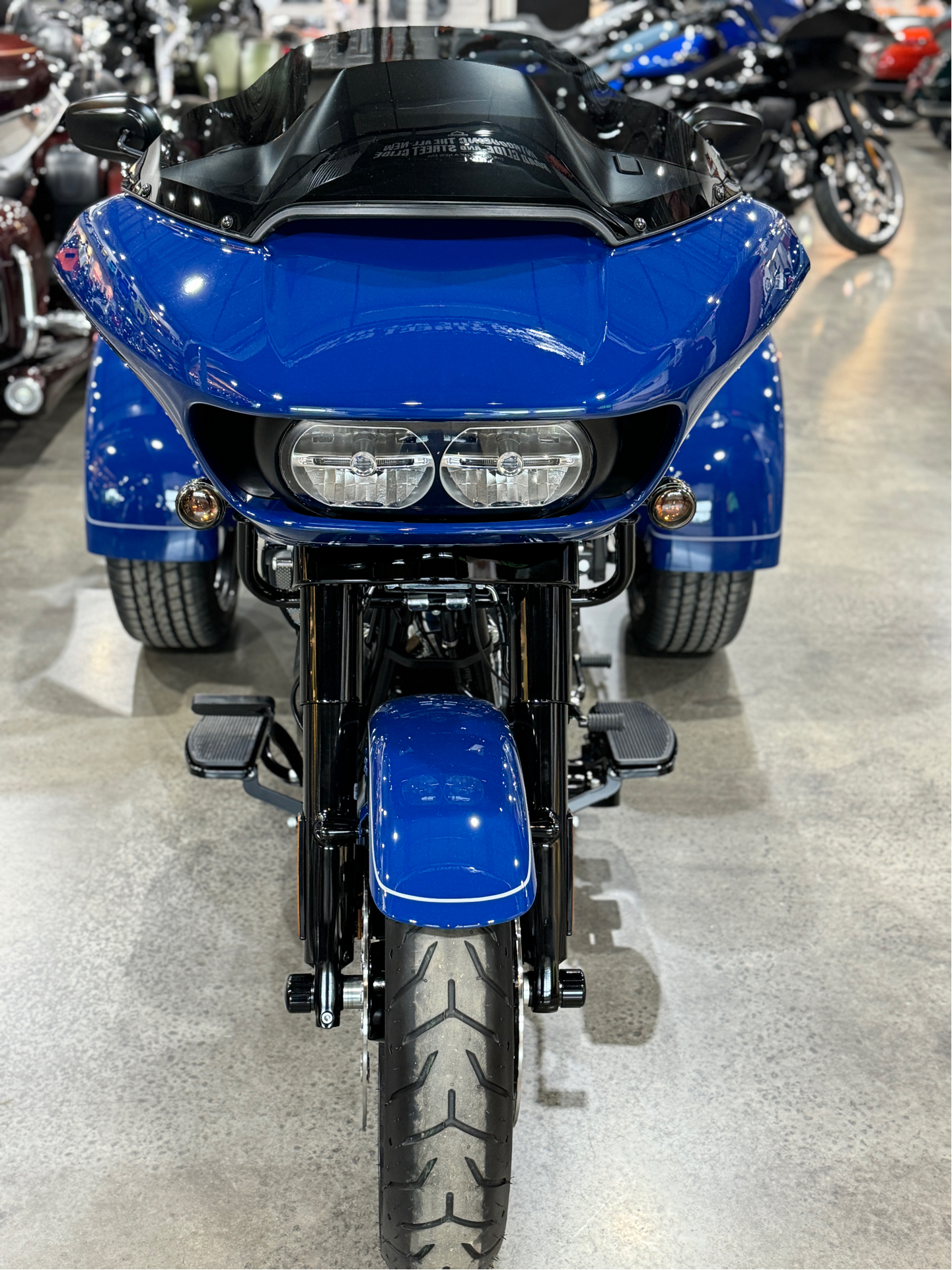 2023 Harley-Davidson Road Glide® 3 in Falconer, New York - Photo 4