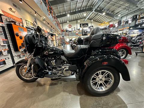 2023 Harley-Davidson Tri Glide® Ultra in Falconer, New York - Photo 3