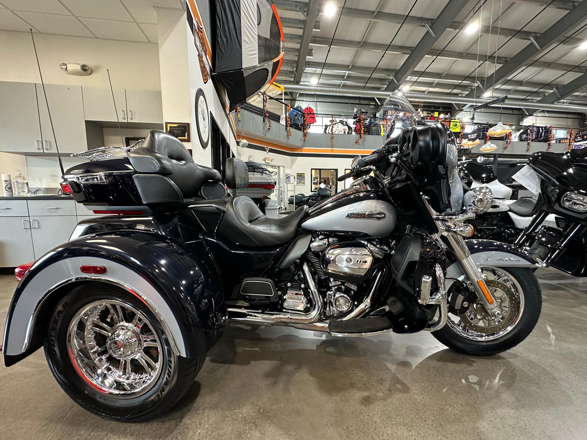 2019 Harley-Davidson Tri Glide® Ultra in Falconer, New York - Photo 1