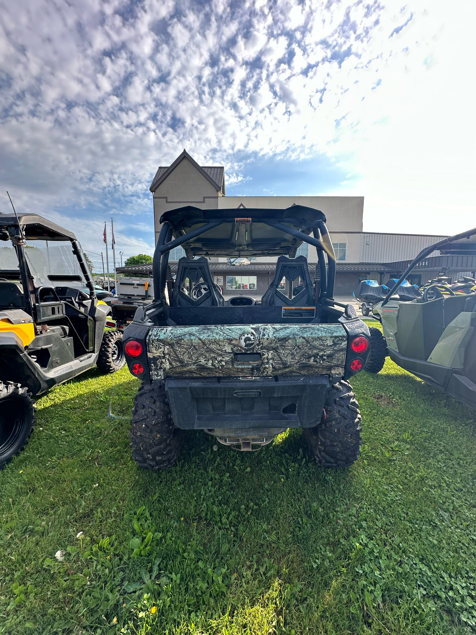 2016 Can-Am Commander XT 1000 in Falconer, New York - Photo 2