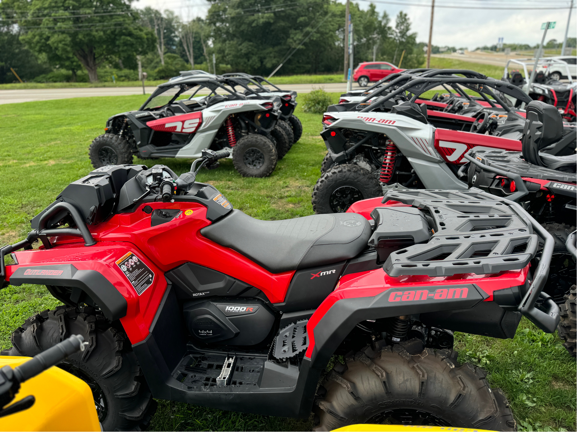 2024 Can-Am Outlander X MR 1000R in Falconer, New York - Photo 1