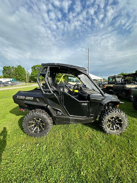 2019 Can-Am Commander Limited 1000R in Falconer, New York - Photo 1