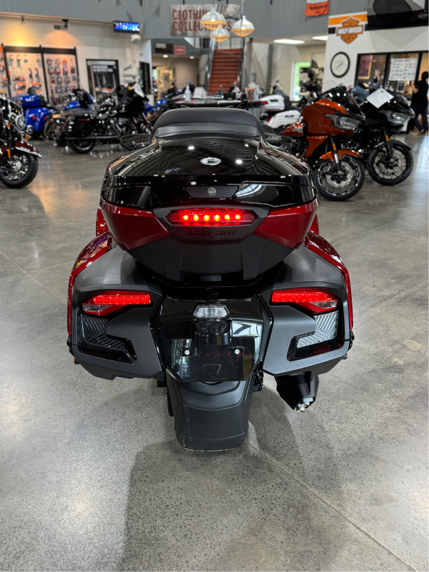 2024 Can-Am Spyder RT Limited in Falconer, New York - Photo 6