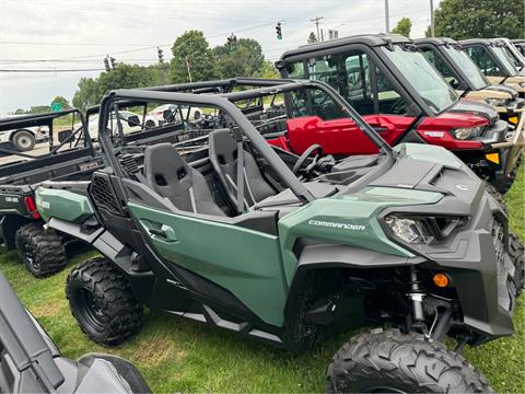 2024 Can-Am Commander DPS 700 in Falconer, New York - Photo 1