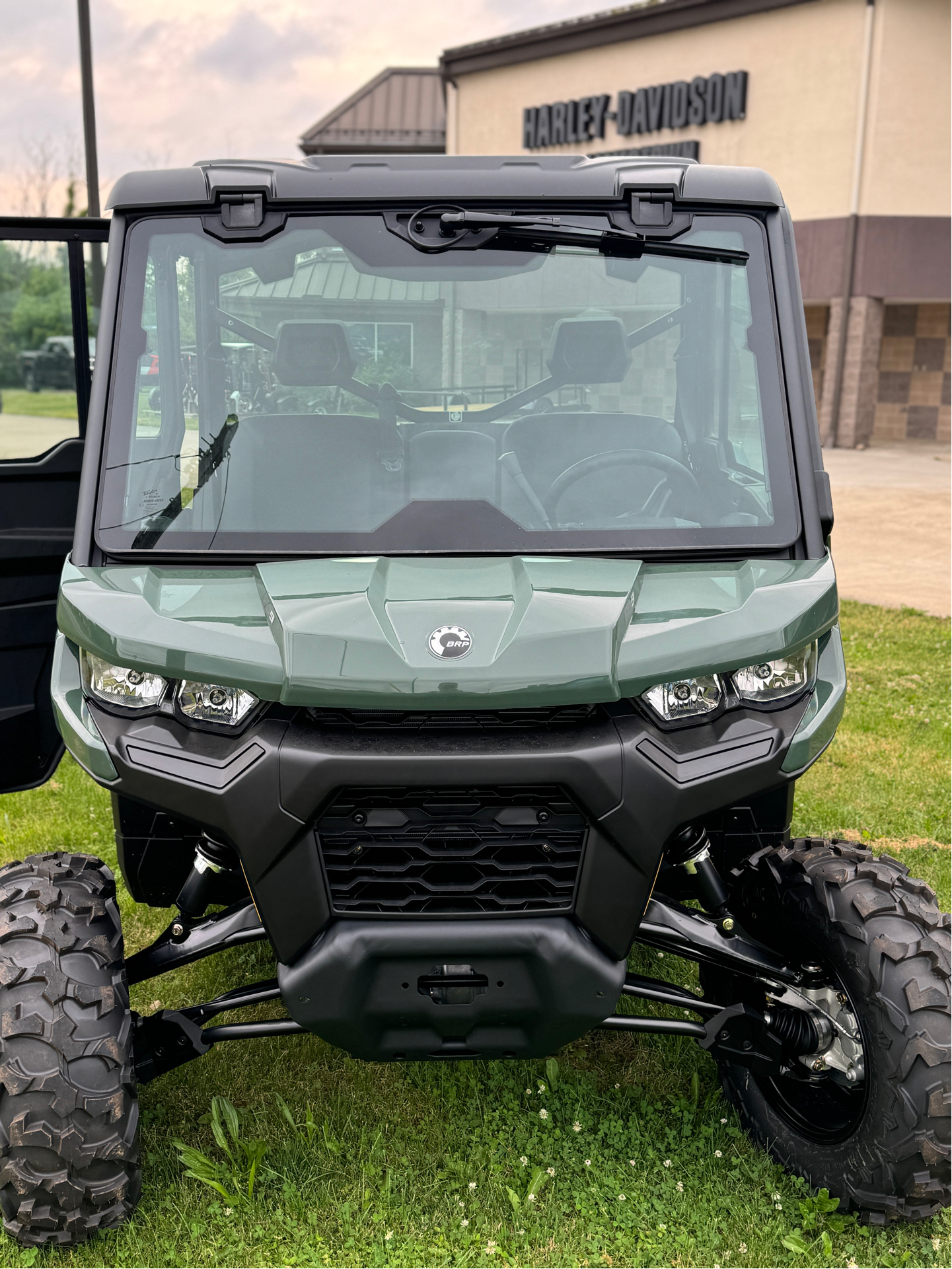 2024 Can-Am Defender DPS CAB in Falconer, New York - Photo 4