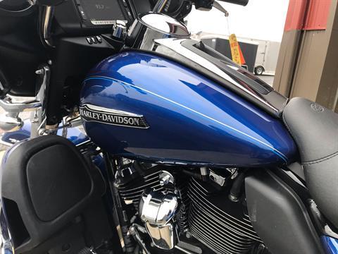 2017 Harley-Davidson Tri Glide® Ultra in Tyrone, Pennsylvania - Photo 13