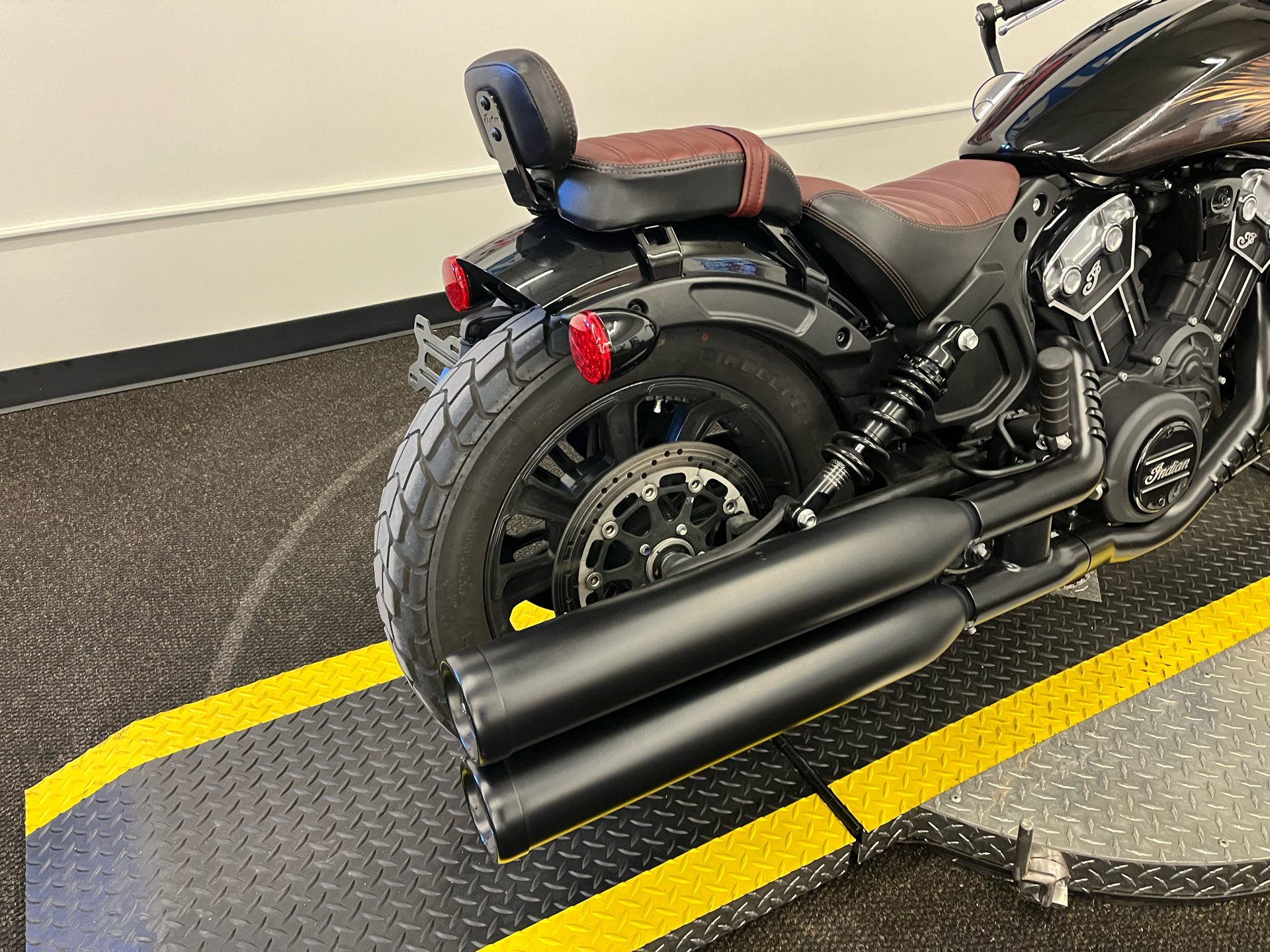 2023 Indian Motorcycle Scout® Bobber in Tyrone, Pennsylvania - Photo 4