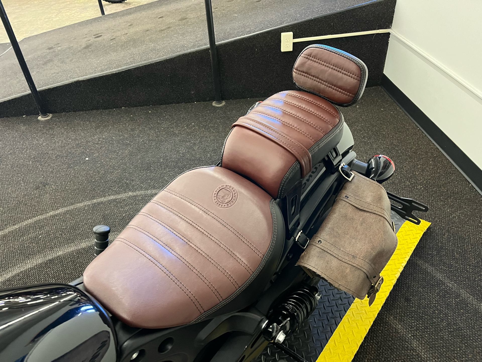 2023 Indian Motorcycle Scout® Bobber in Tyrone, Pennsylvania - Photo 9