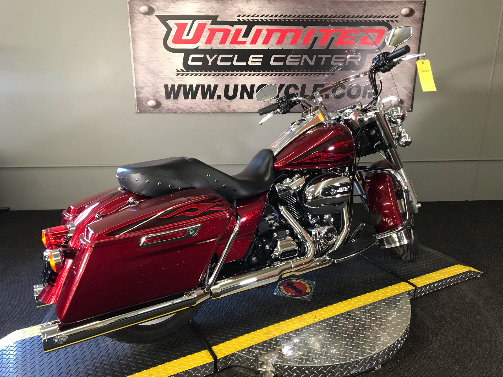 Used 2017 Harley Davidson Road King Motorcycles In Tyrone Pa 694539 Hard Candy Hot Rod Red Flake