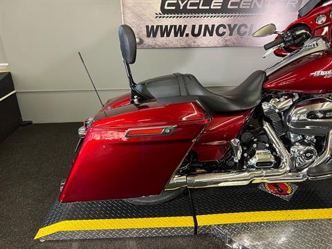 2017 Harley-Davidson Street Glide® Special in Tyrone, Pennsylvania - Photo 5