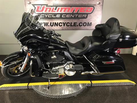 2016 Harley-Davidson Electra Glide® Ultra Classic® in Tyrone, Pennsylvania - Photo 8