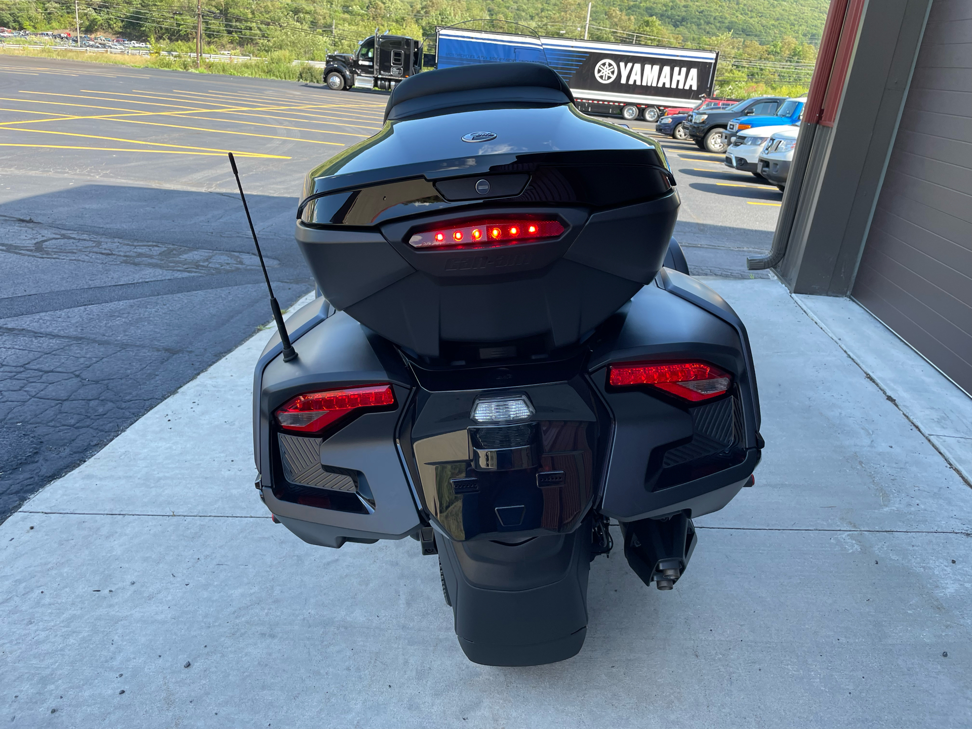 2022 Can-Am Spyder RT Limited in Tyrone, Pennsylvania - Photo 8