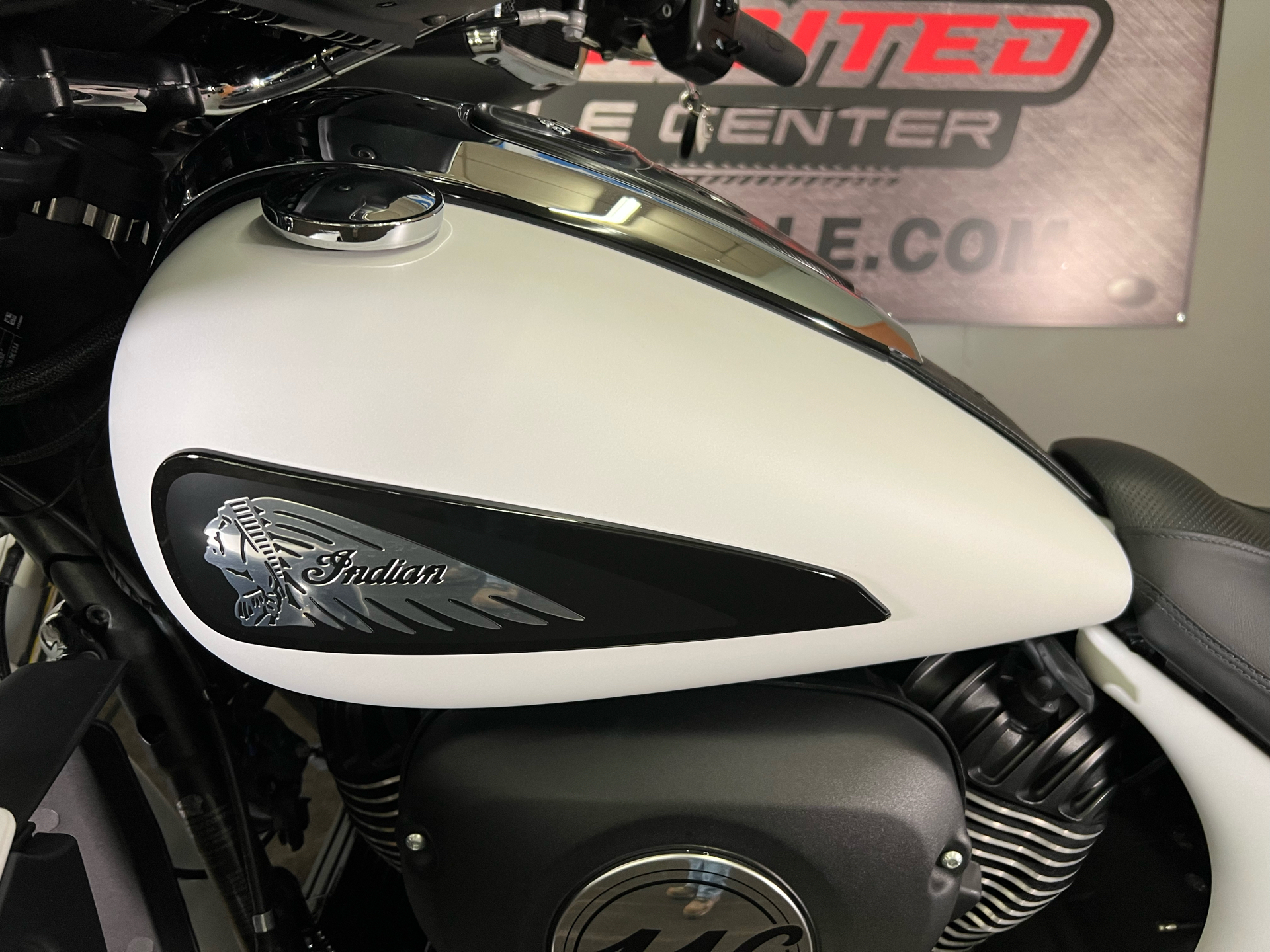 2020 Indian Motorcycle Roadmaster® Dark Horse® in Tyrone, Pennsylvania - Photo 11