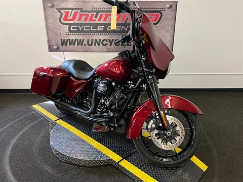 2018 Harley-Davidson Street Glide® Special in Tyrone, Pennsylvania - Photo 1