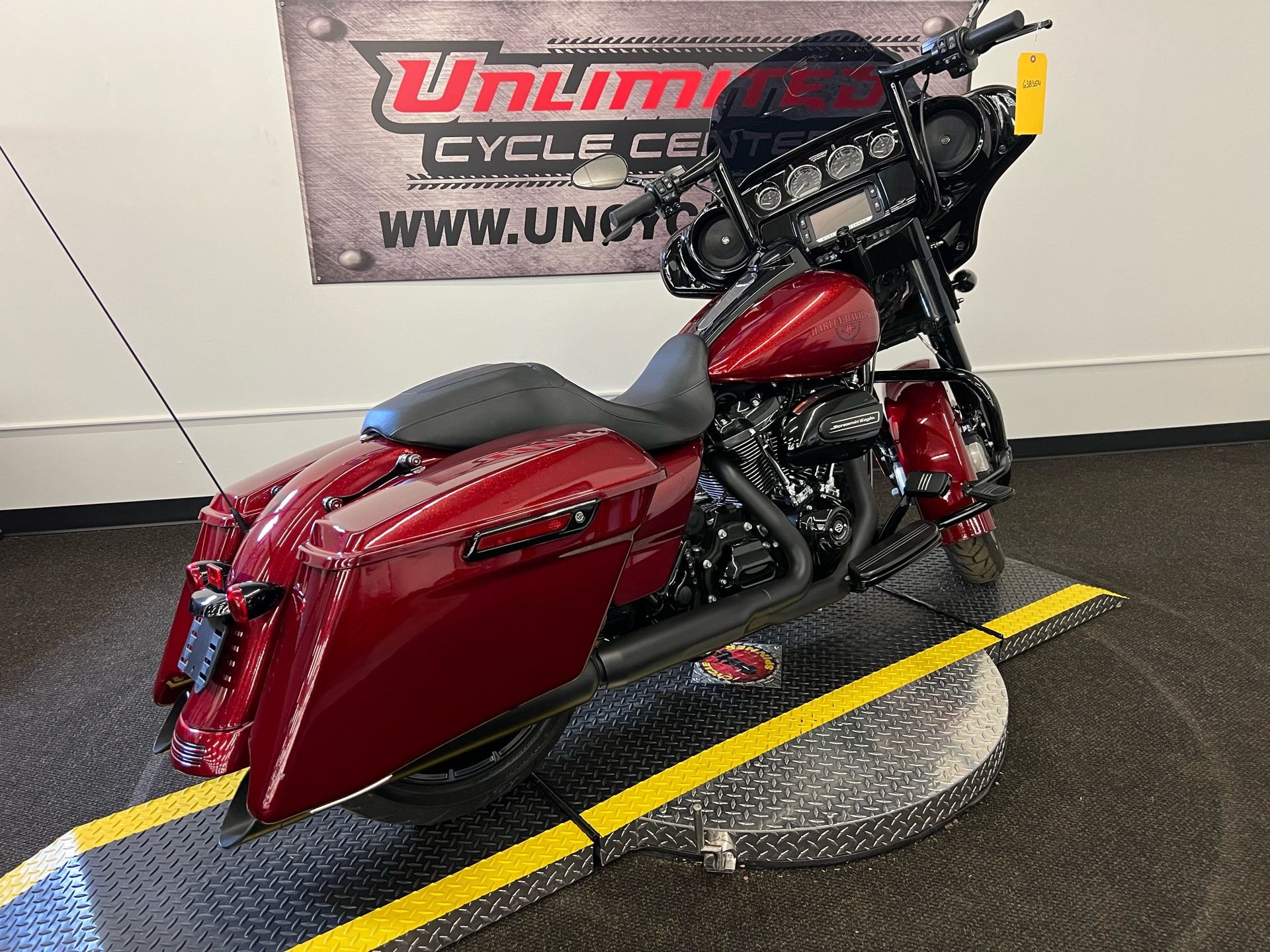 2018 Harley-Davidson Street Glide® Special in Tyrone, Pennsylvania - Photo 14