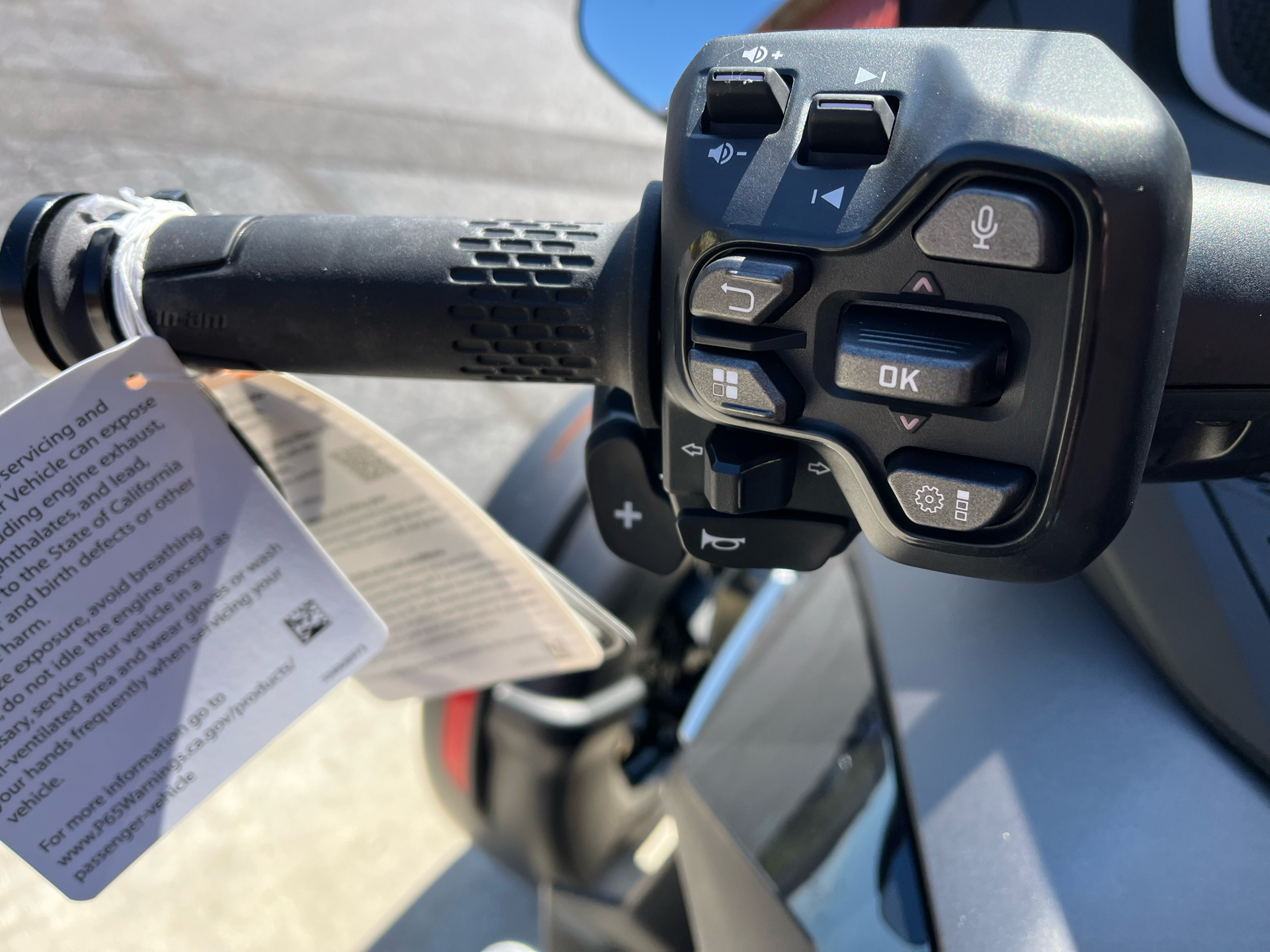 2024 Can-Am Spyder RT Limited in Tyrone, Pennsylvania - Photo 6