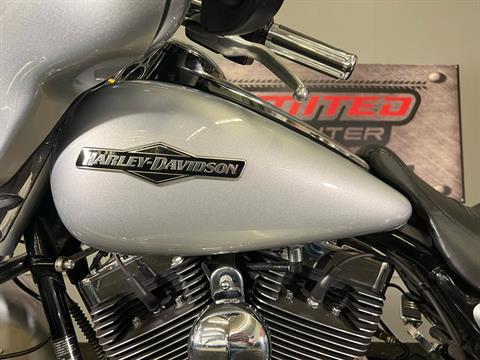 2010 Harley-Davidson Street Glide® in Tyrone, Pennsylvania - Photo 9