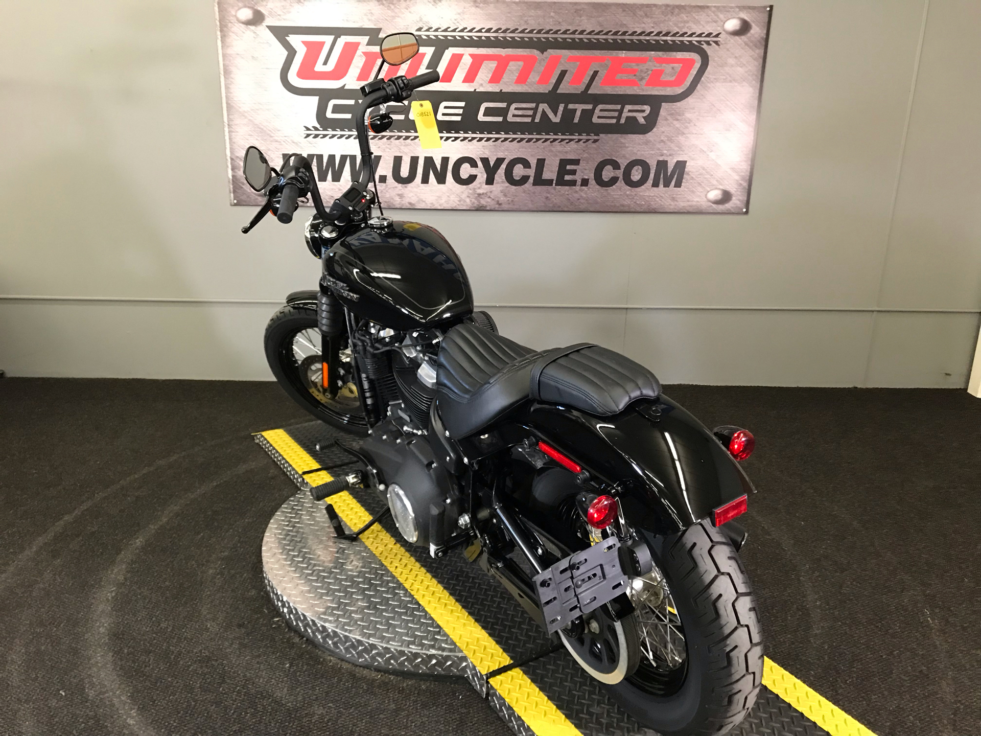 2020 Harley-Davidson Street Bob® in Tyrone, Pennsylvania - Photo 10