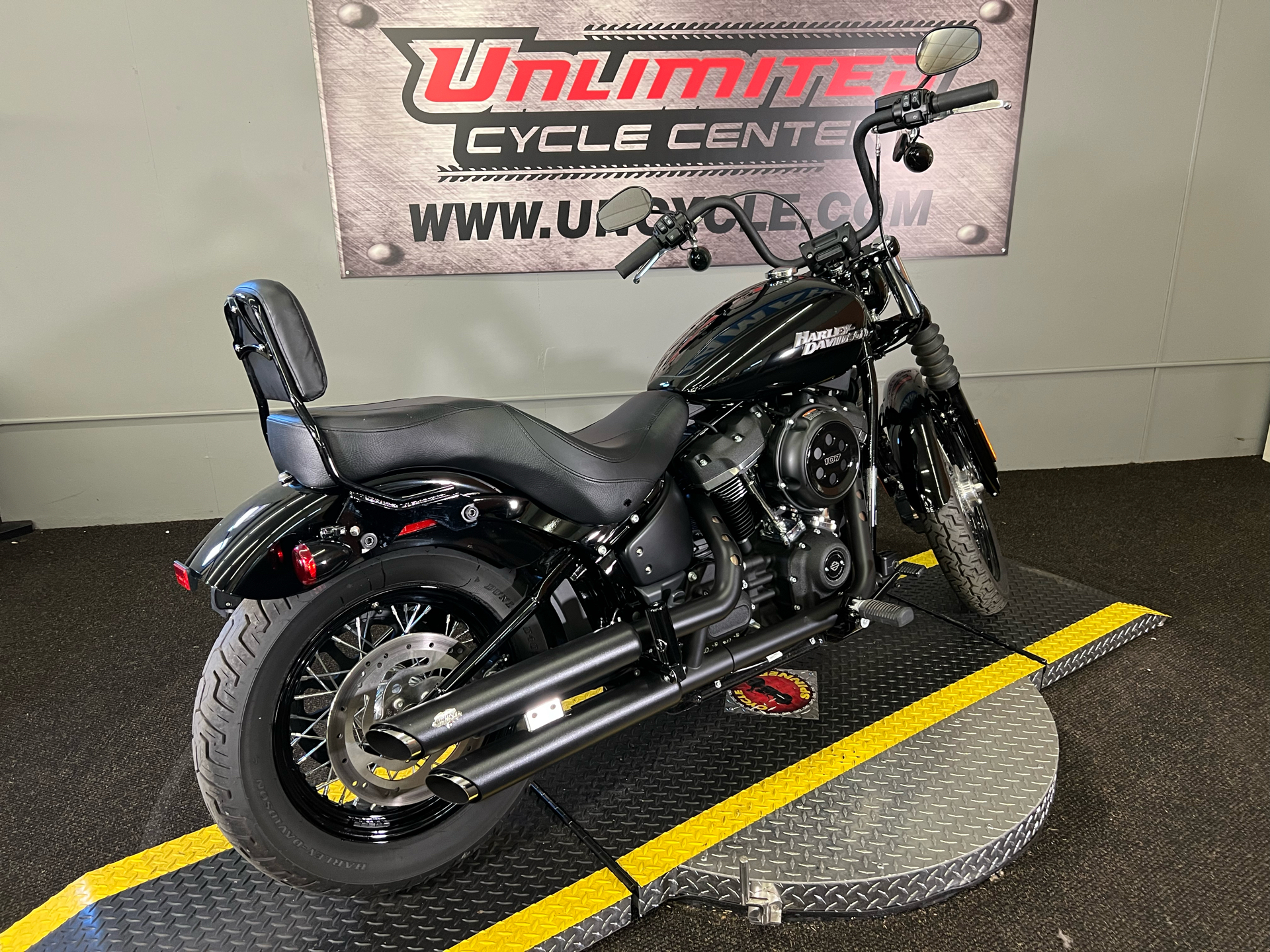 2020 Harley-Davidson Street Bob® in Tyrone, Pennsylvania - Photo 12