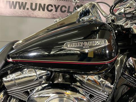 2001 Harley-Davidson FLHRCI Road King® Classic in Tyrone, Pennsylvania - Photo 4