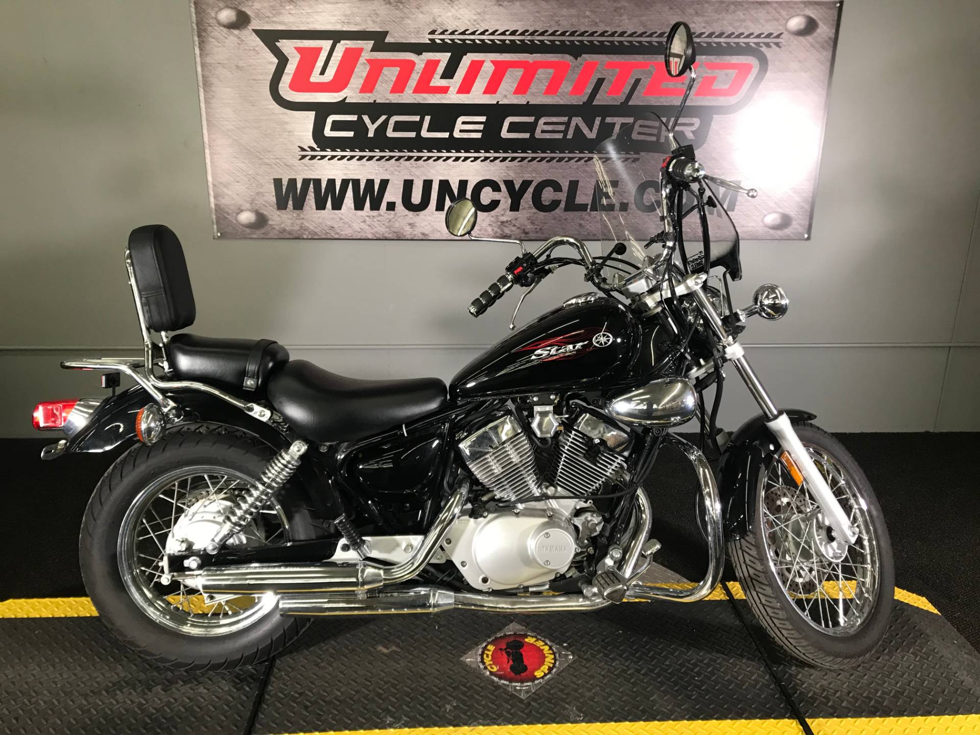 2011 yamaha v star 250