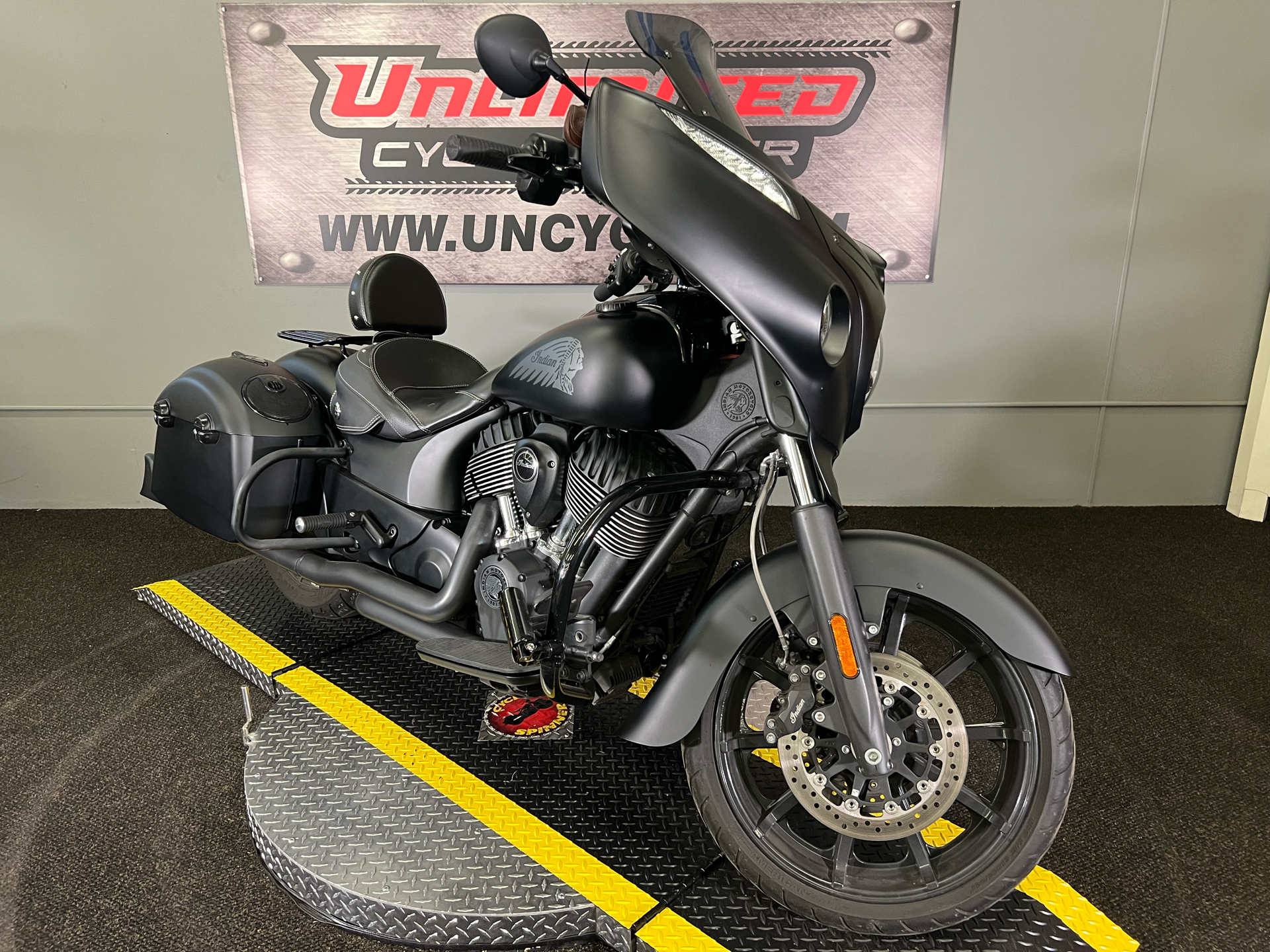 2018 Indian Motorcycle Chieftain® Dark Horse® ABS in Tyrone, Pennsylvania - Photo 1