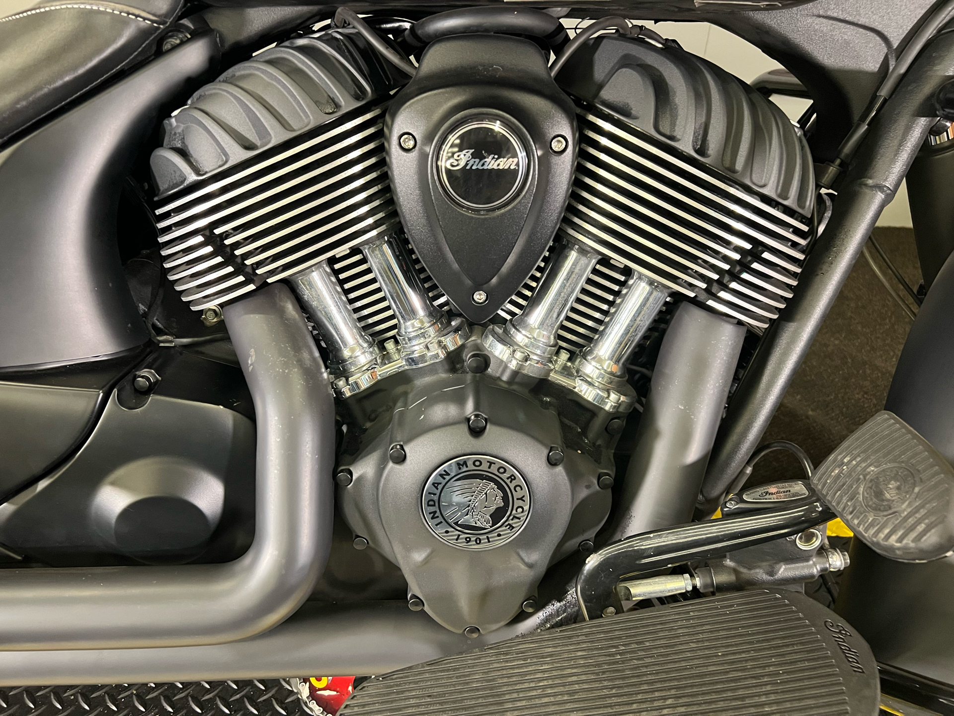 2018 Indian Motorcycle Chieftain® Dark Horse® ABS in Tyrone, Pennsylvania - Photo 3