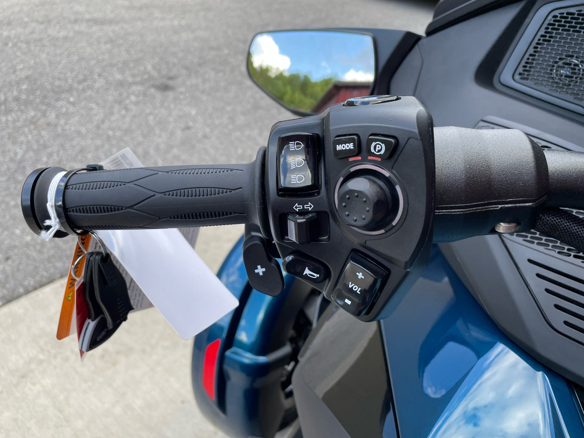 2022 Can-Am Spyder RT in Tyrone, Pennsylvania - Photo 6