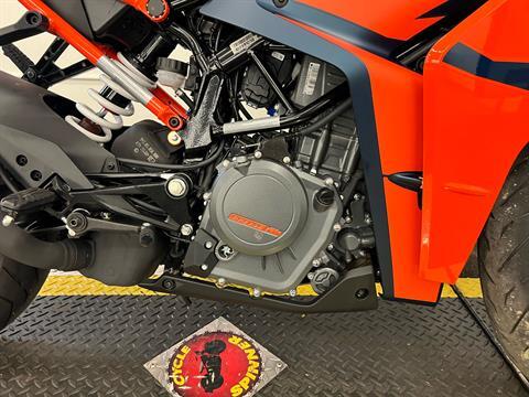 2022 KTM RC 390 in Tyrone, Pennsylvania - Photo 3