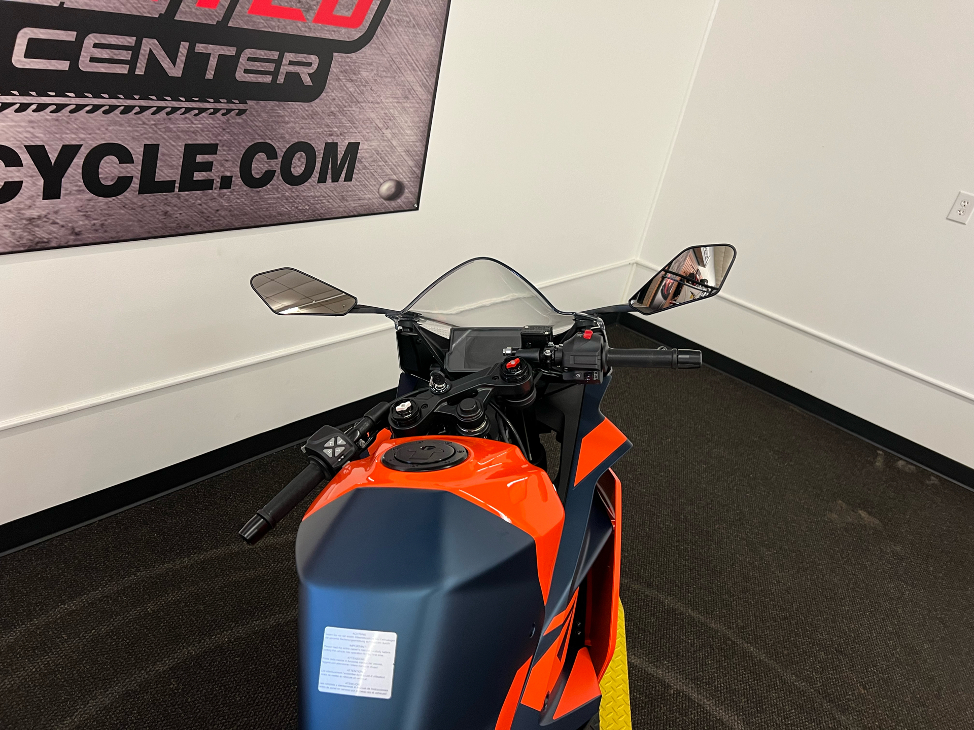 2022 KTM RC 390 in Tyrone, Pennsylvania - Photo 15