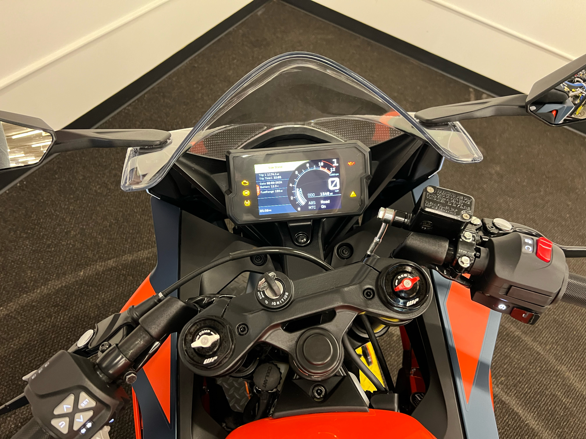 2022 KTM RC 390 in Tyrone, Pennsylvania - Photo 16