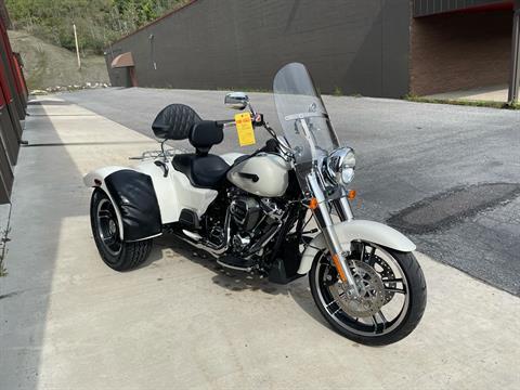 2019 Harley-Davidson Freewheeler® in Tyrone, Pennsylvania - Photo 2