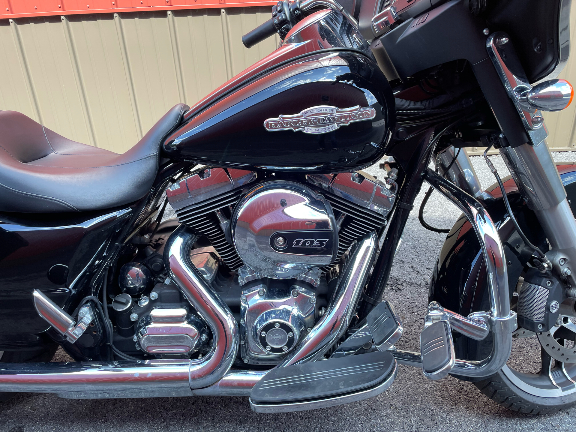 2014 Harley-Davidson Street Glide® in Tyrone, Pennsylvania - Photo 2