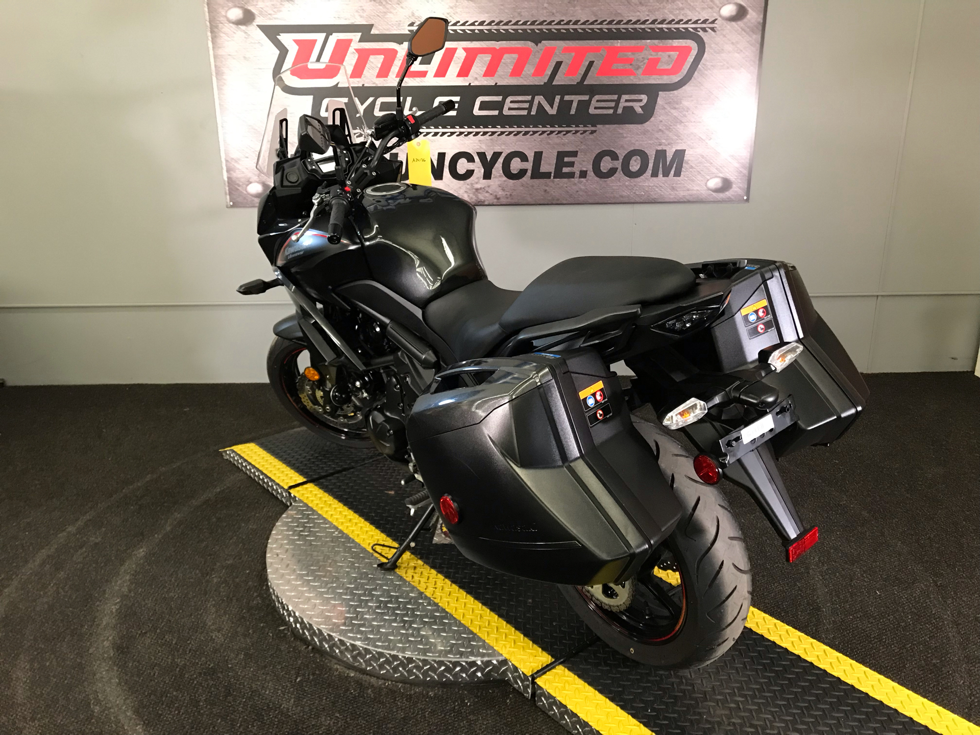 2018 Kawasaki Versys 650 LT in Tyrone, Pennsylvania - Photo 10