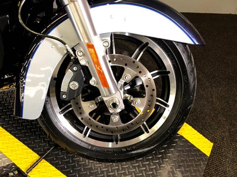2019 Harley-Davidson Road Glide® Ultra in Tyrone, Pennsylvania - Photo 5