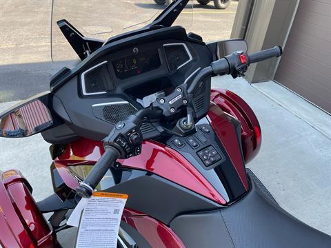 2022 Can-Am Spyder RT Limited in Tyrone, Pennsylvania - Photo 2