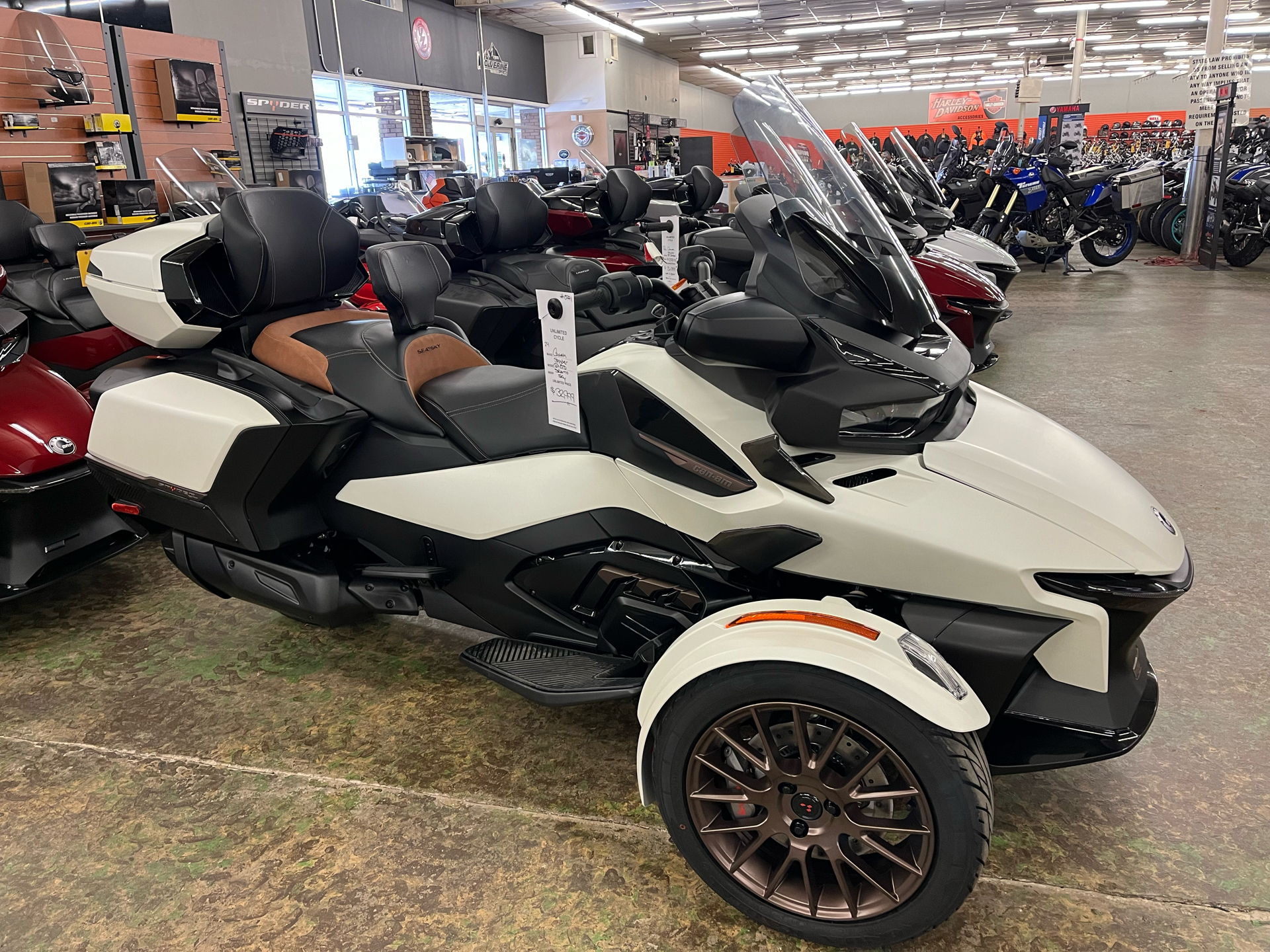 2024 Can-Am Spyder RT Sea-to-Sky in Tyrone, Pennsylvania - Photo 1