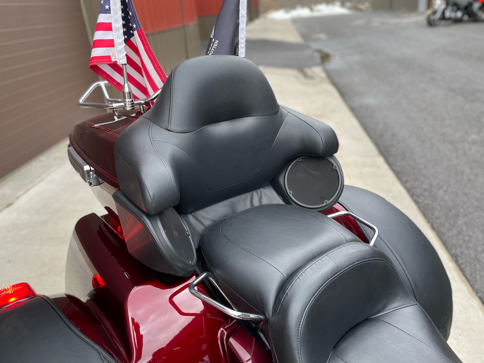 2015 Harley-Davidson Tri Glide® Ultra in Tyrone, Pennsylvania - Photo 7