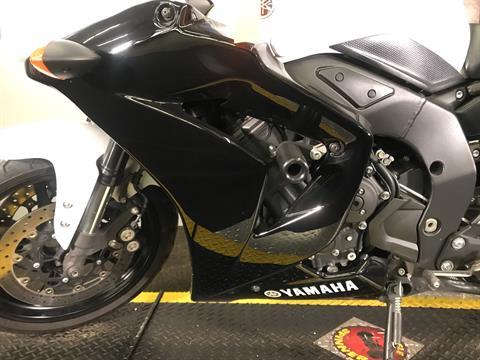 2014 Yamaha FZ1 in Tyrone, Pennsylvania - Photo 10