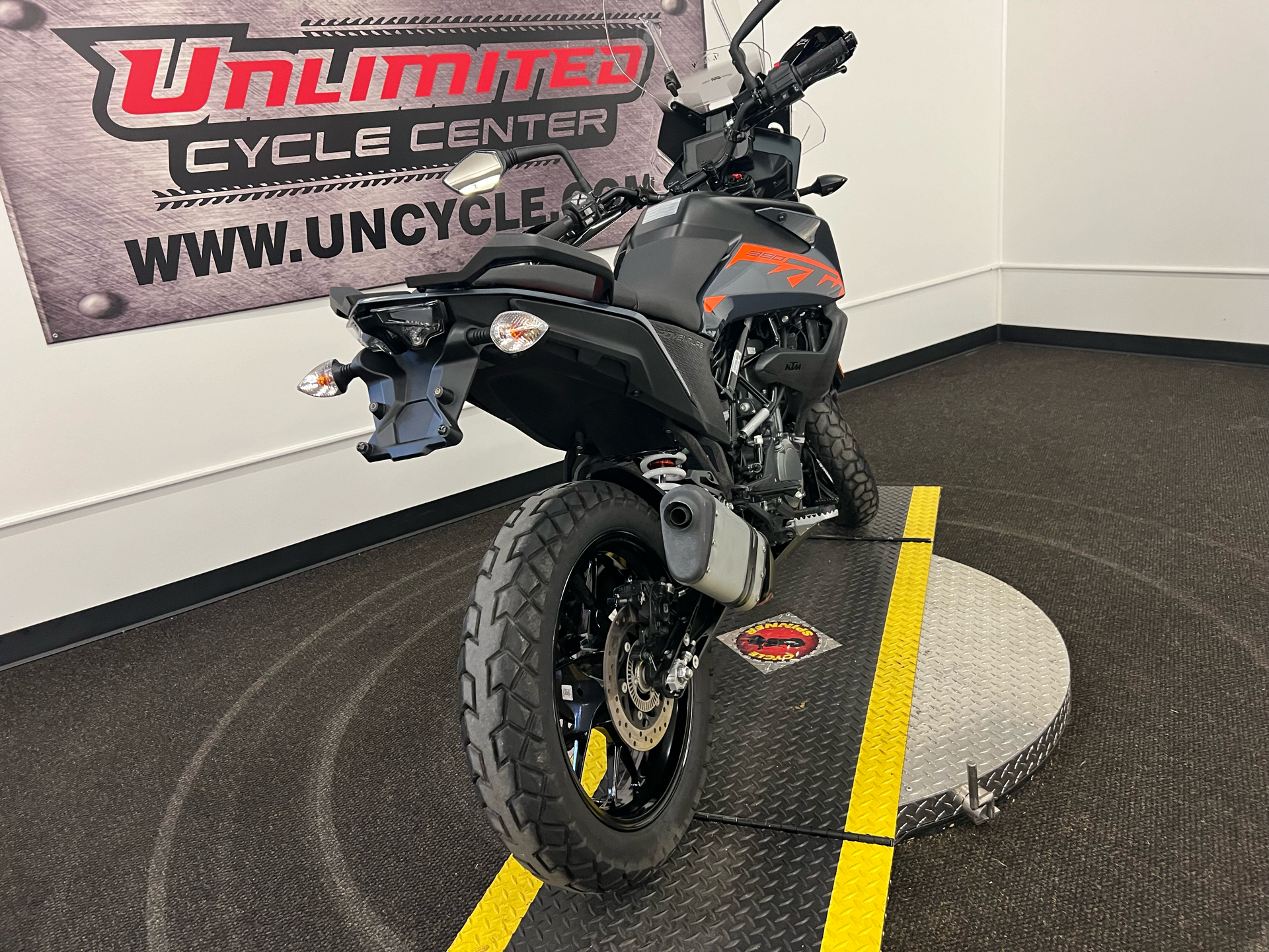 2022 KTM 390 Adventure in Tyrone, Pennsylvania - Photo 14