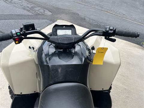 2021 Can-Am Renegade 570 in Tyrone, Pennsylvania - Photo 11