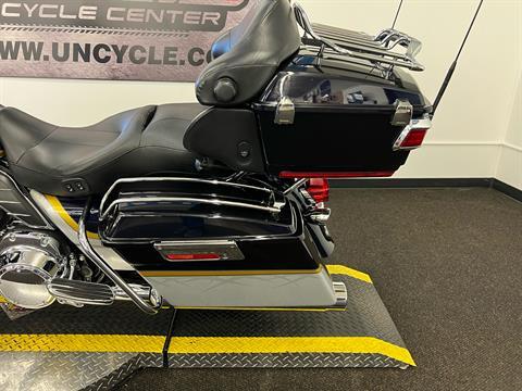 2012 Harley-Davidson CVO™ Ultra Classic® Electra Glide® in Tyrone, Pennsylvania - Photo 15