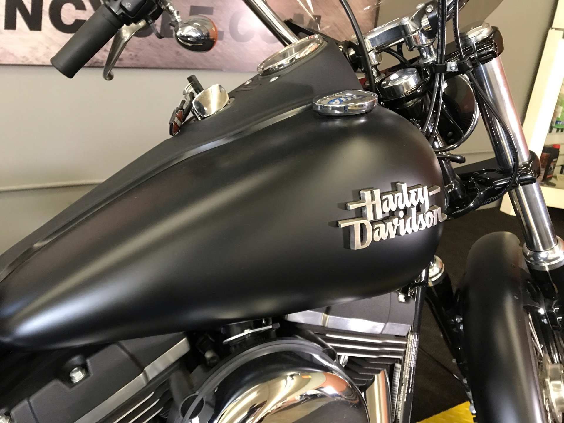 2017 Harley-Davidson Street Bob® in Tyrone, Pennsylvania - Photo 5