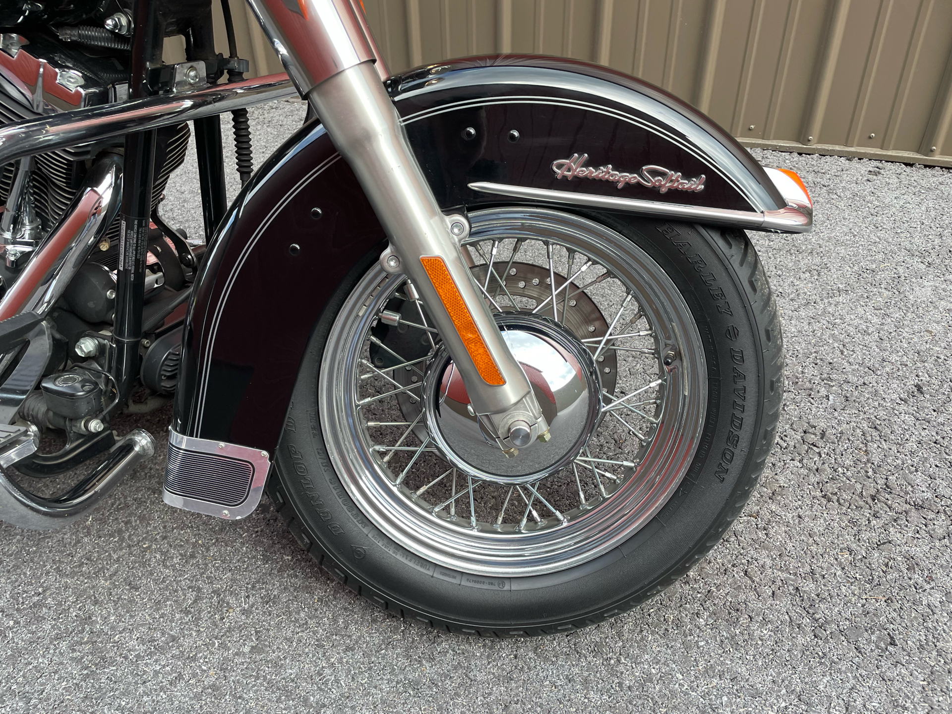 2004 Harley-Davidson FLSTC/FLSTCI Heritage Softail® Classic in Tyrone, Pennsylvania - Photo 3