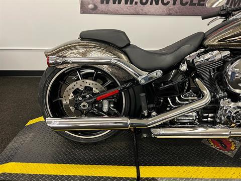 2016 Harley-Davidson Breakout® in Tyrone, Pennsylvania - Photo 5
