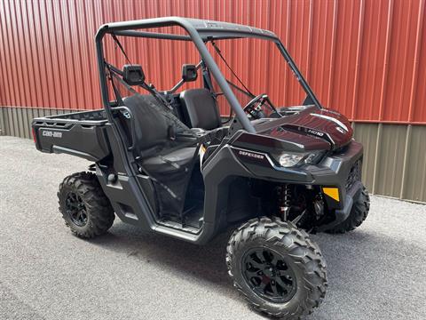 2023 Can-Am Defender DPS HD10 in Tyrone, Pennsylvania - Photo 1