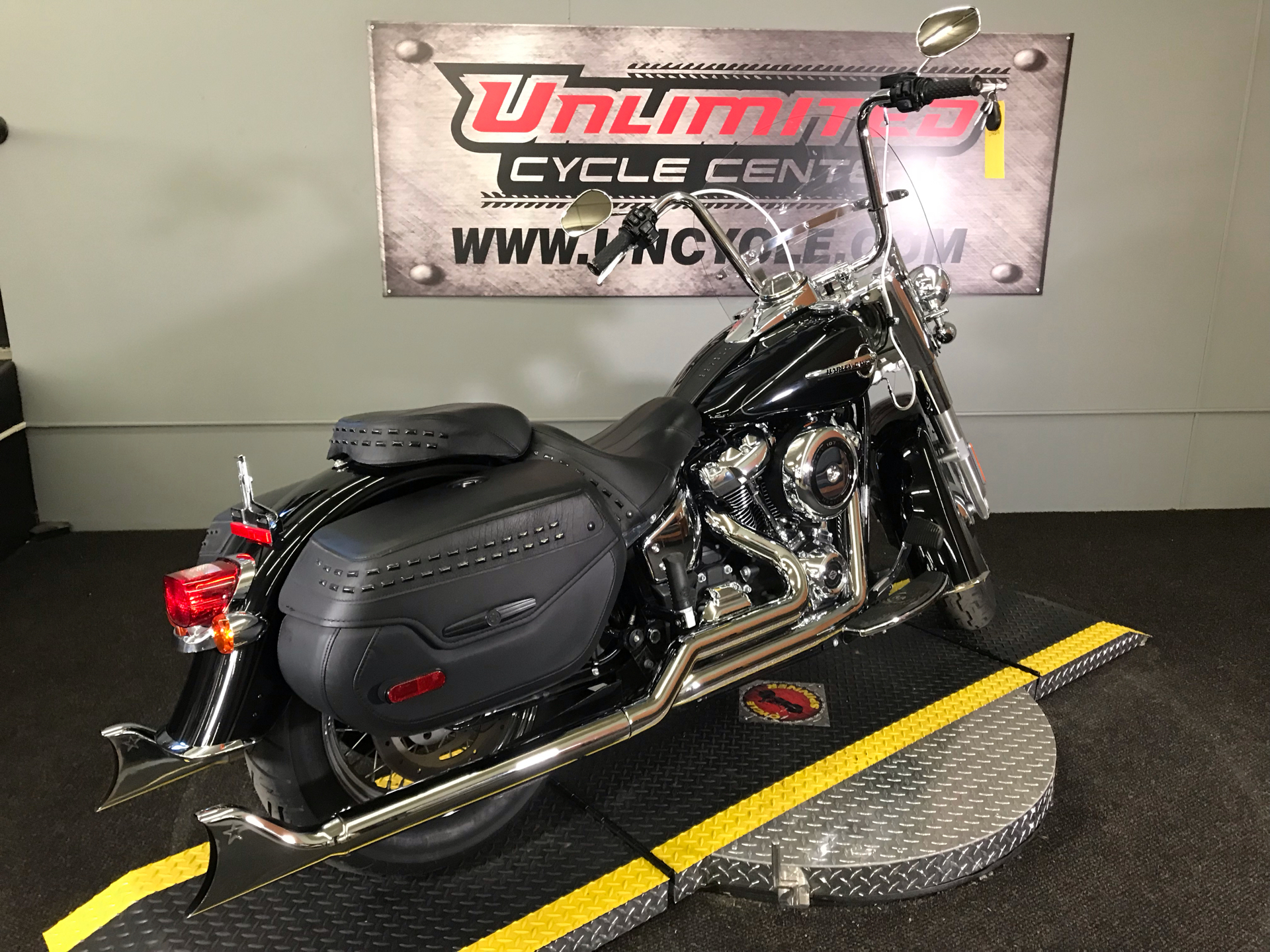 2020 Harley-Davidson Heritage Classic in Tyrone, Pennsylvania - Photo 15