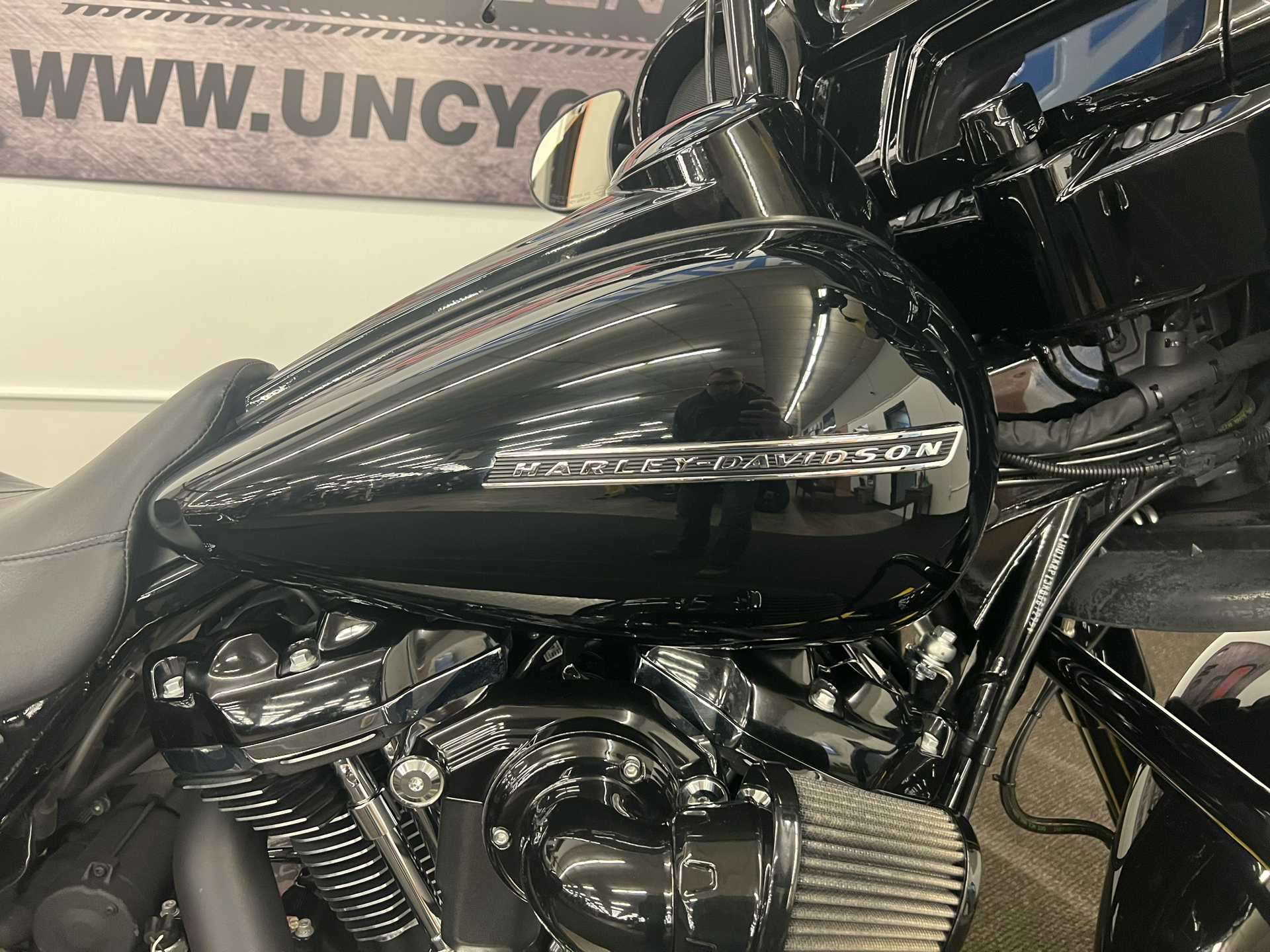 2019 Harley-Davidson Street Glide® Special in Tyrone, Pennsylvania - Photo 4